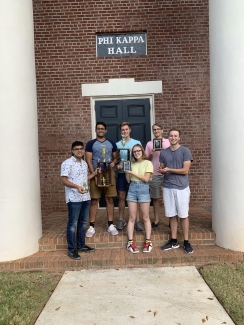 group photo of students at Phi Kappa hall