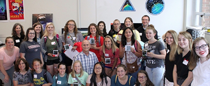 group photo of women in lab